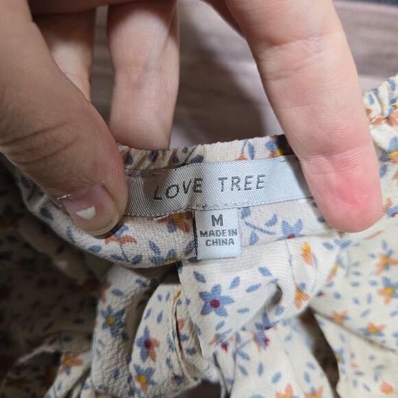 Love Tree Tan Beige Floral Cottagecore Smocked Crop Top Skirt Set Size Medium - Picture 6 of 15
